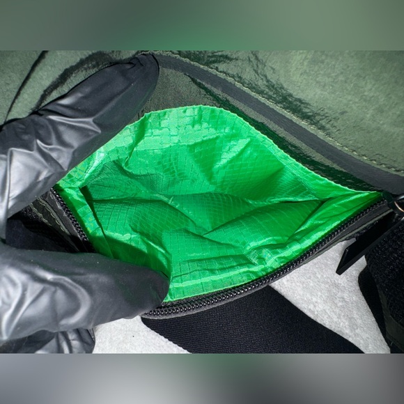 Bottega Veneta Borsa Belt-Crossbody bag, Unisex. - Picture 10 of 16